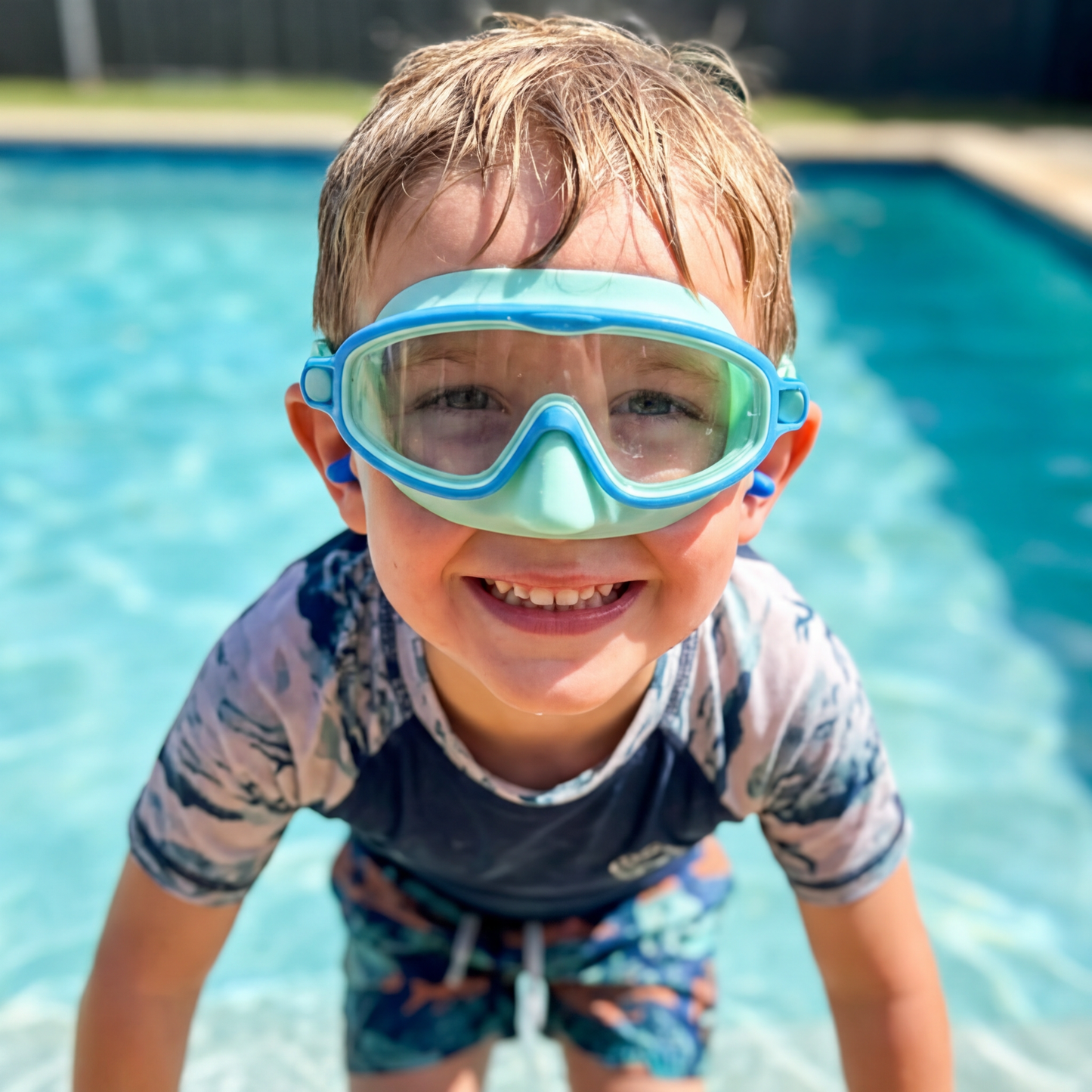 Practical Swimming Goggles for Kids – Anti-Fog, Secure Fit & Comfortable Wear