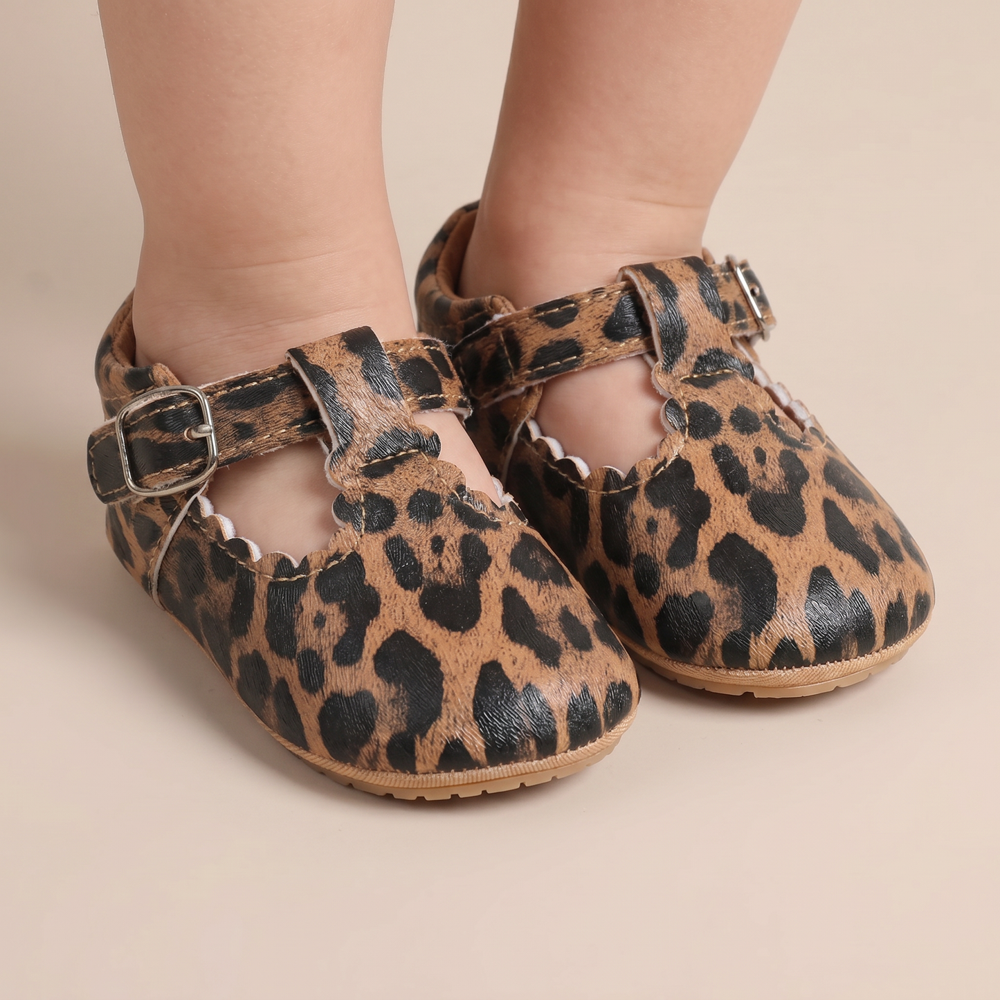 Scallop T-Strap Buckle Shoes