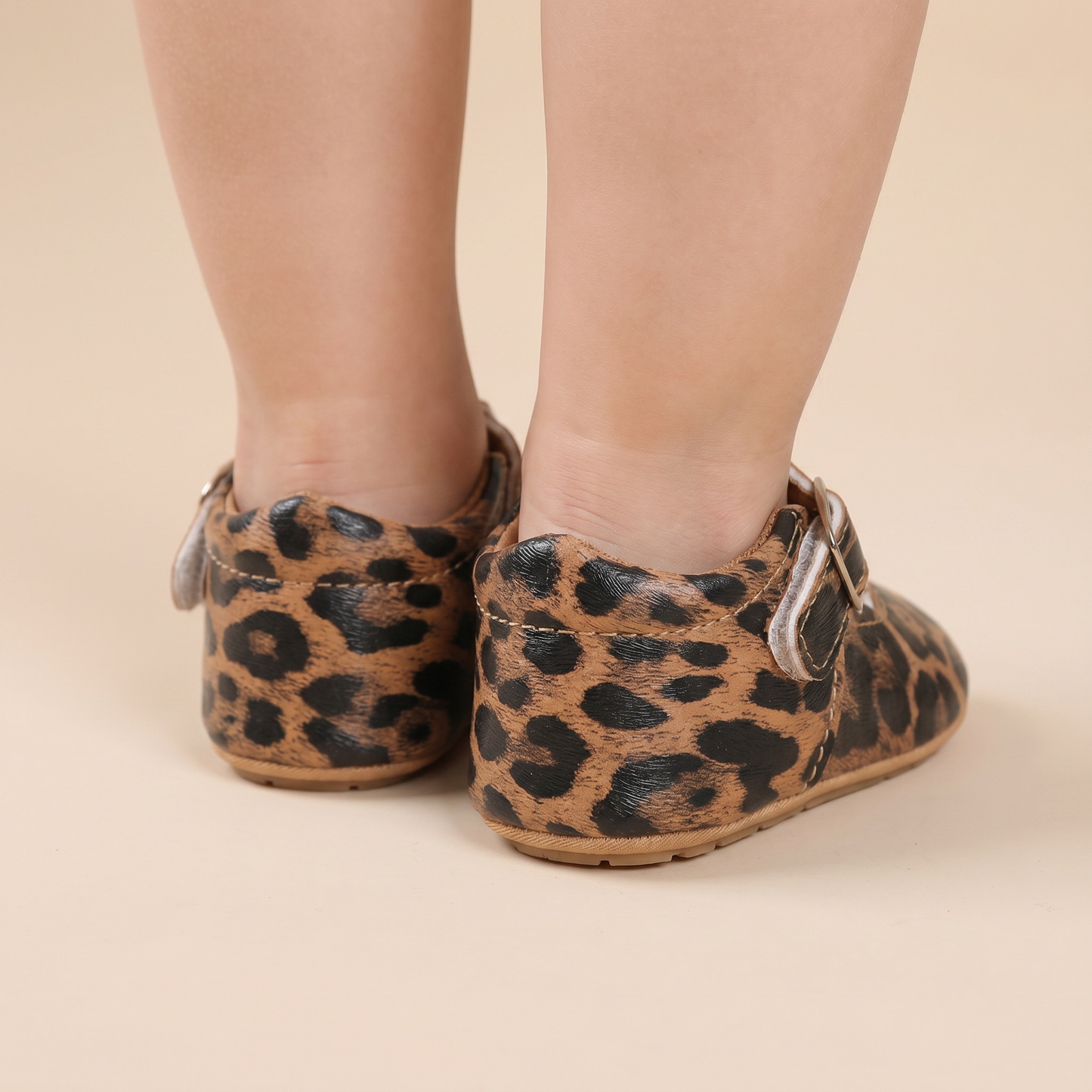 Scallop T-Strap Buckle Shoes