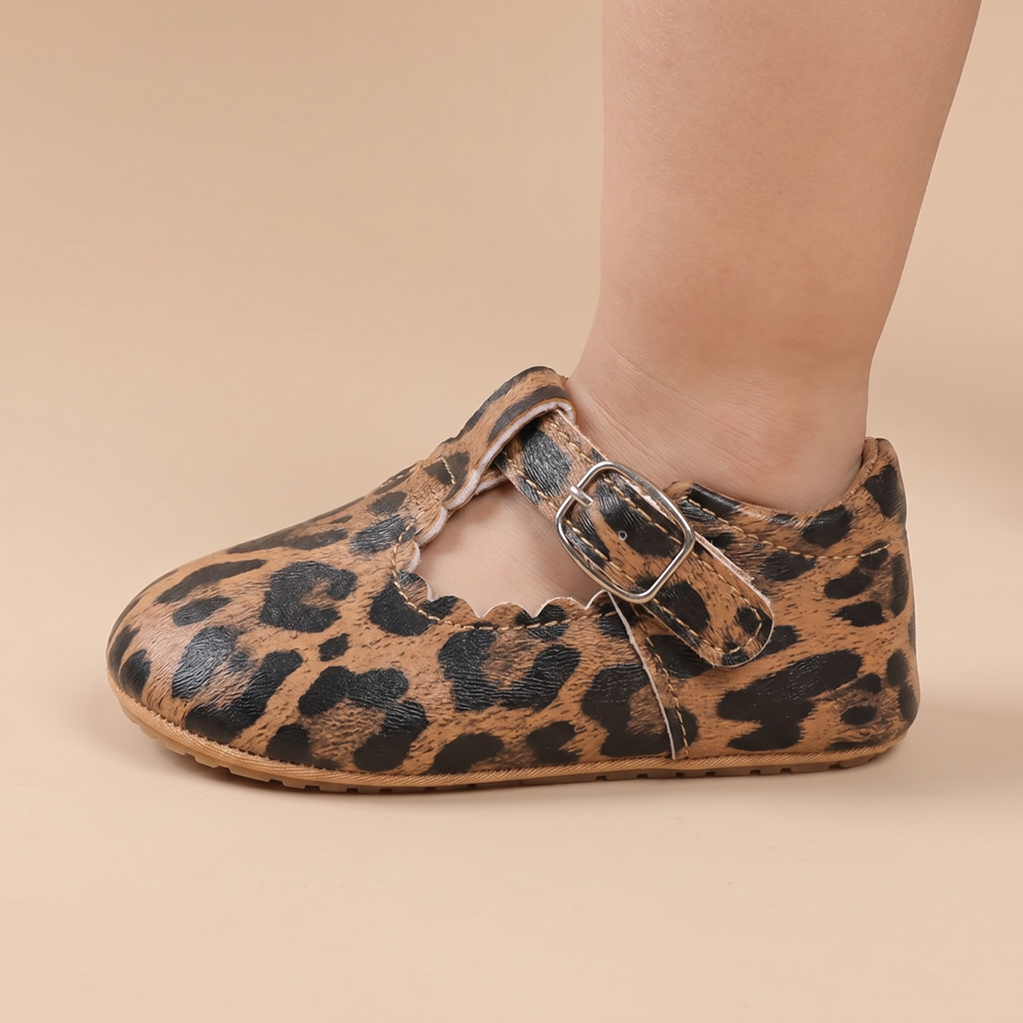 Scallop T-Strap Buckle Shoes