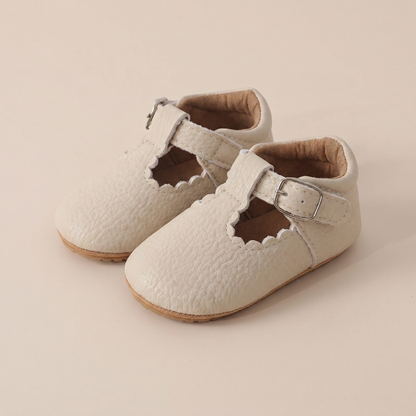 Scallop T-Strap Buckle Shoes