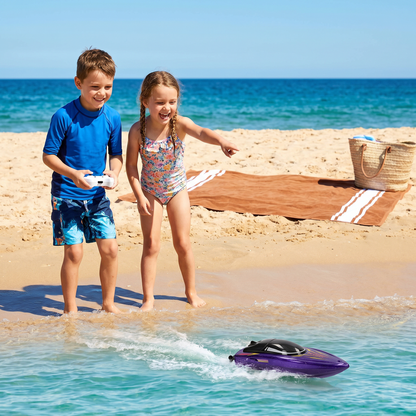 Electric Racing Boat for Fast Water Fun in Summer