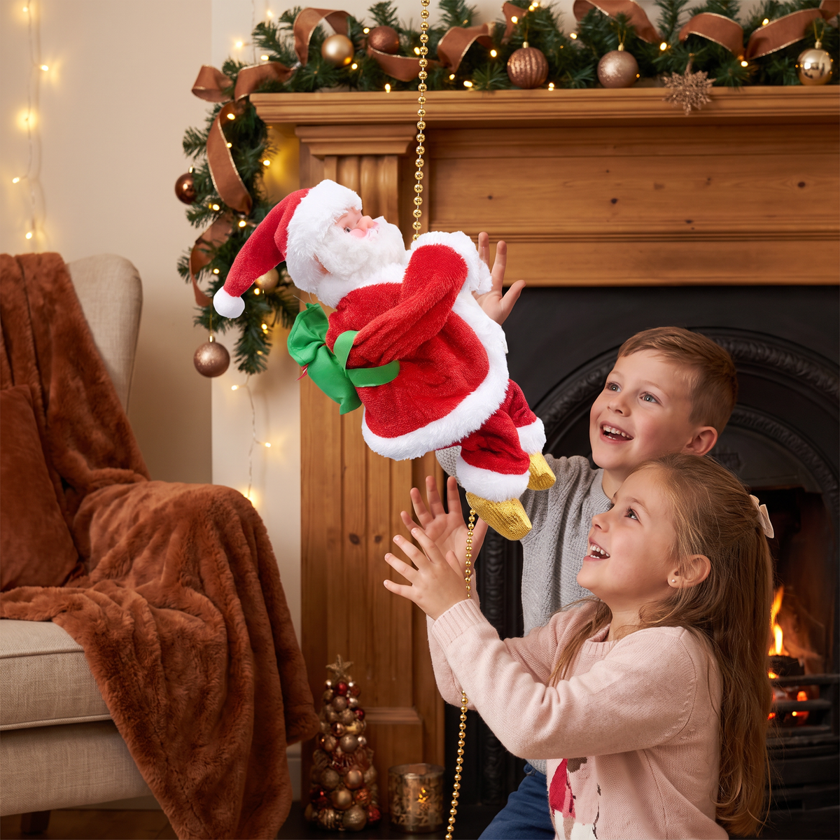 Climbing Santa Claus Toy