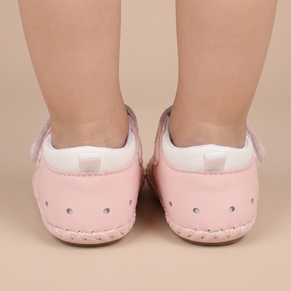 Teddy Bear Cutout Closed-Toe Sandals