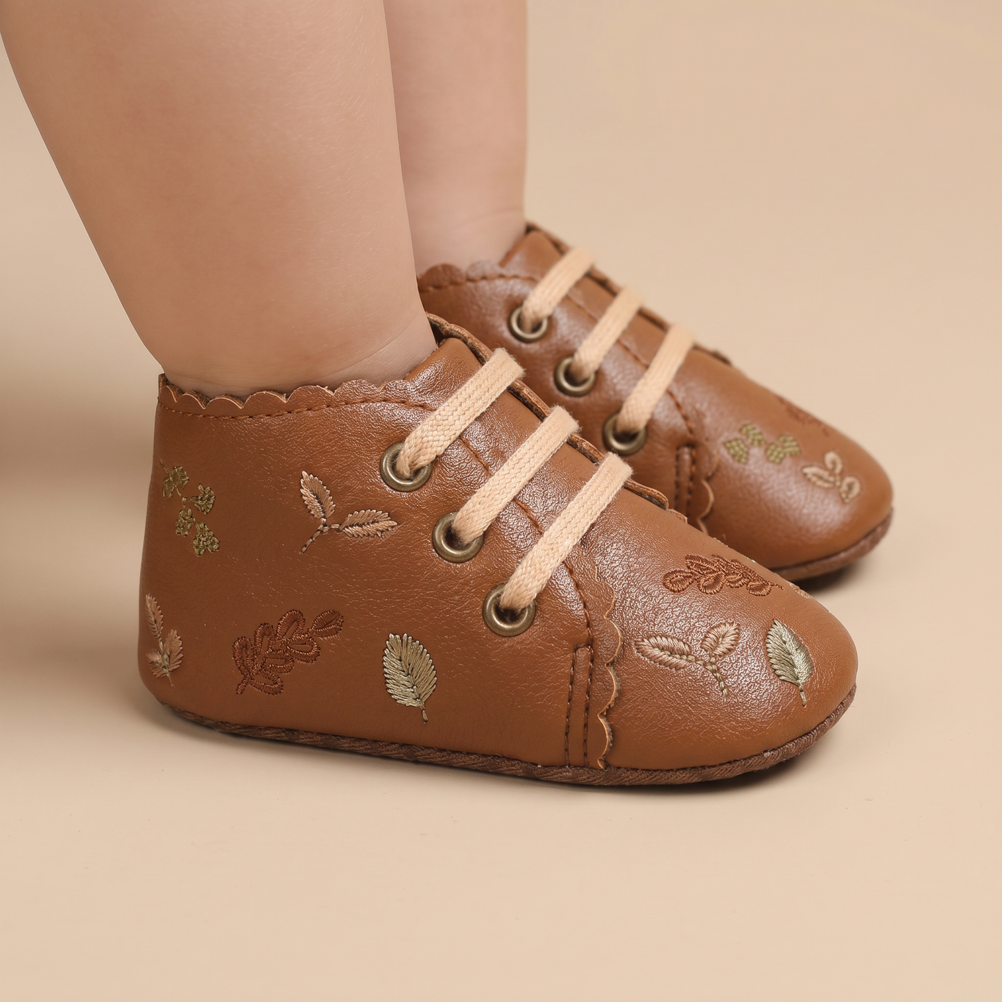 Leaf Print Lace-Up Sneaker Shoes