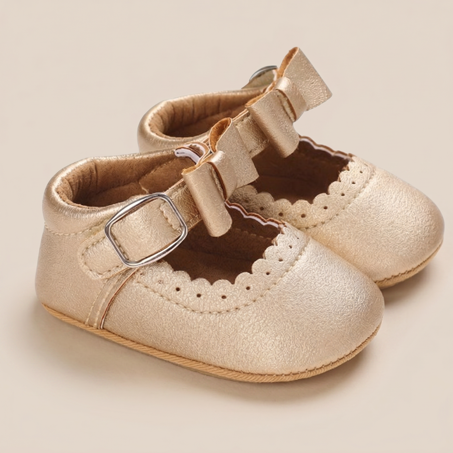 Scallop Bow Mary Jane Shoes