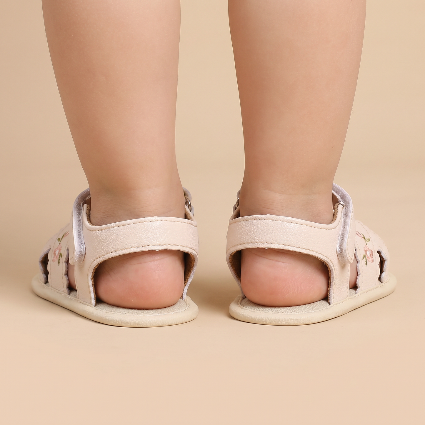 Scallop Edge Floral Sandals