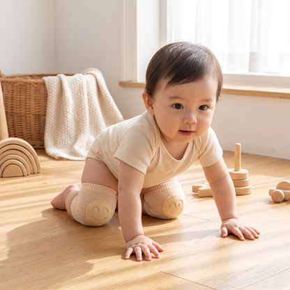 Baby Crawling Knee Pads – Non-Slip Protection with Smiley Face Design