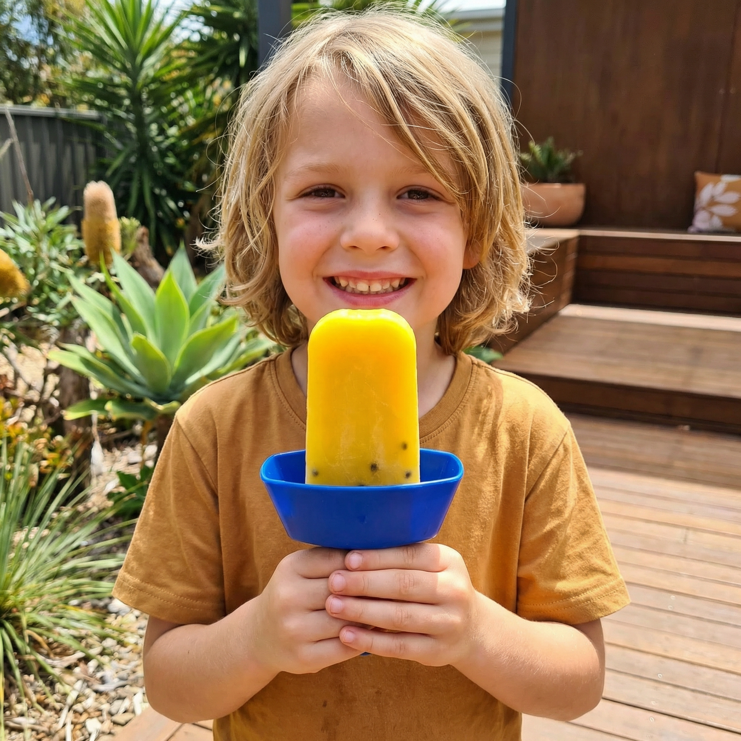 2-Pack Drip-Proof Popsicle Holder for Kids – No-Mess Ice Cream Catcher with Straw
