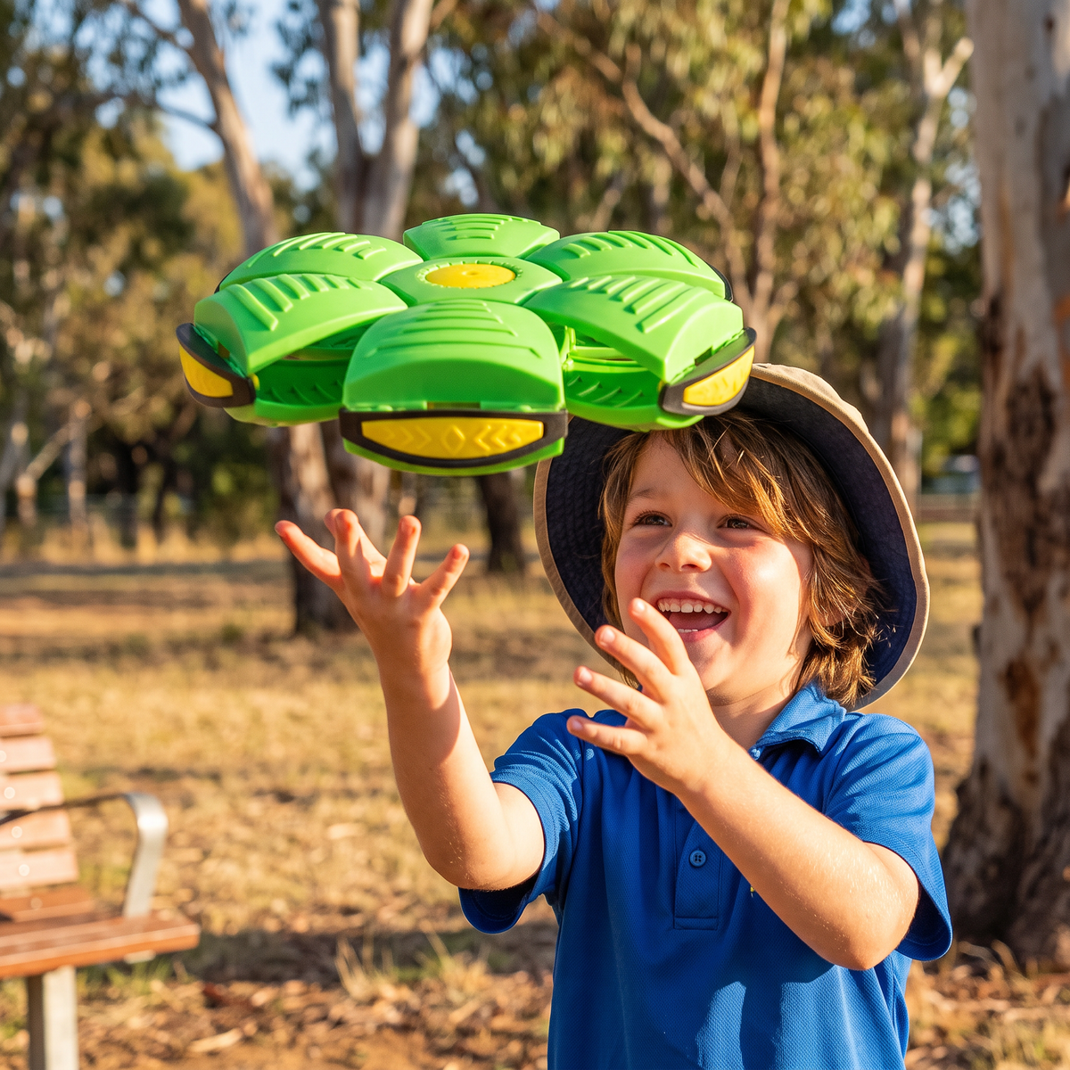 Magic Transforming Flying Disc Ball – Interactive Toy for Kids